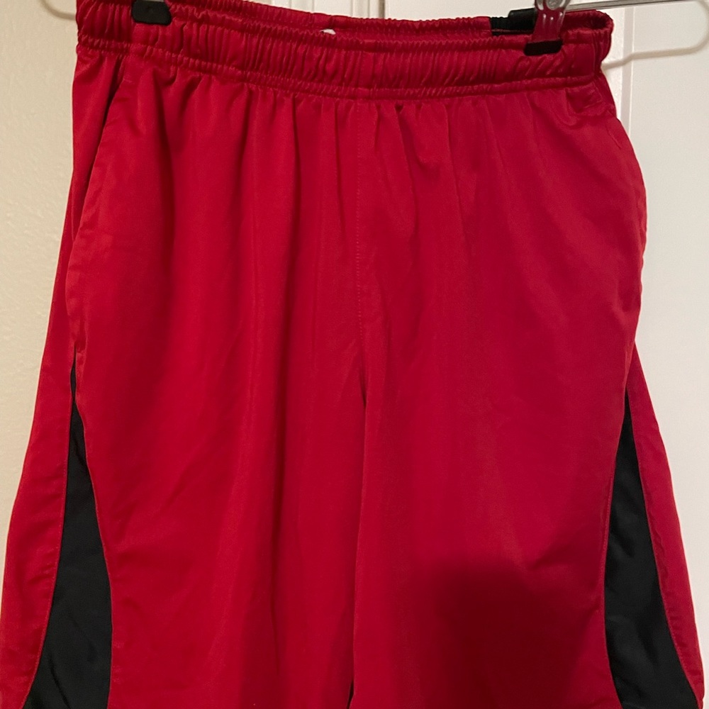 Nike men’s Small athletic shirt